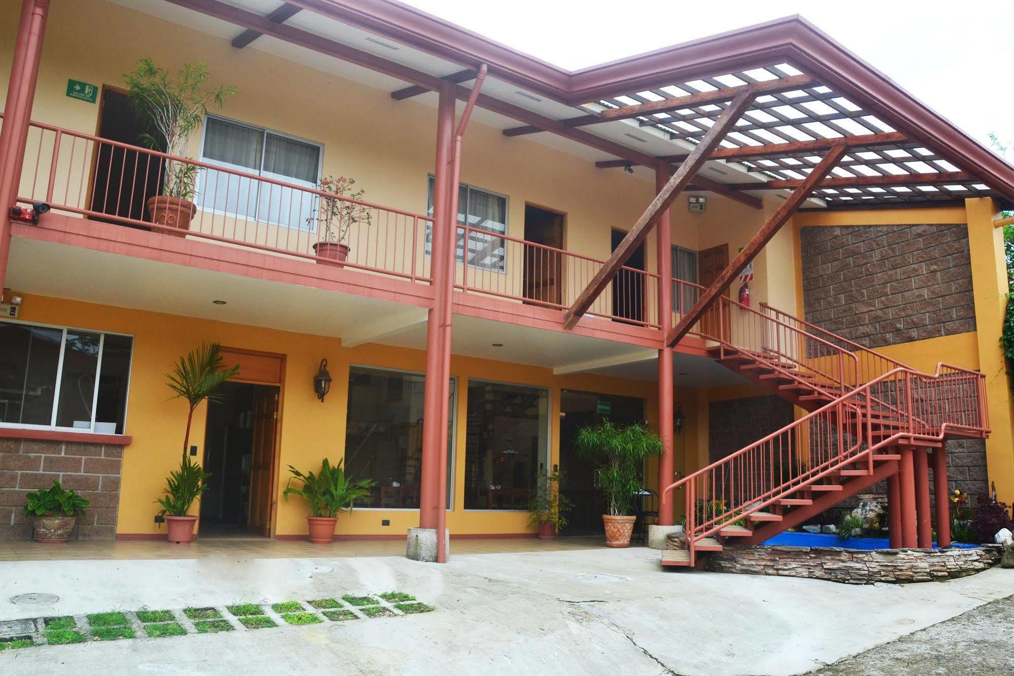 Hotel La Villa Quesada  外观 照片
