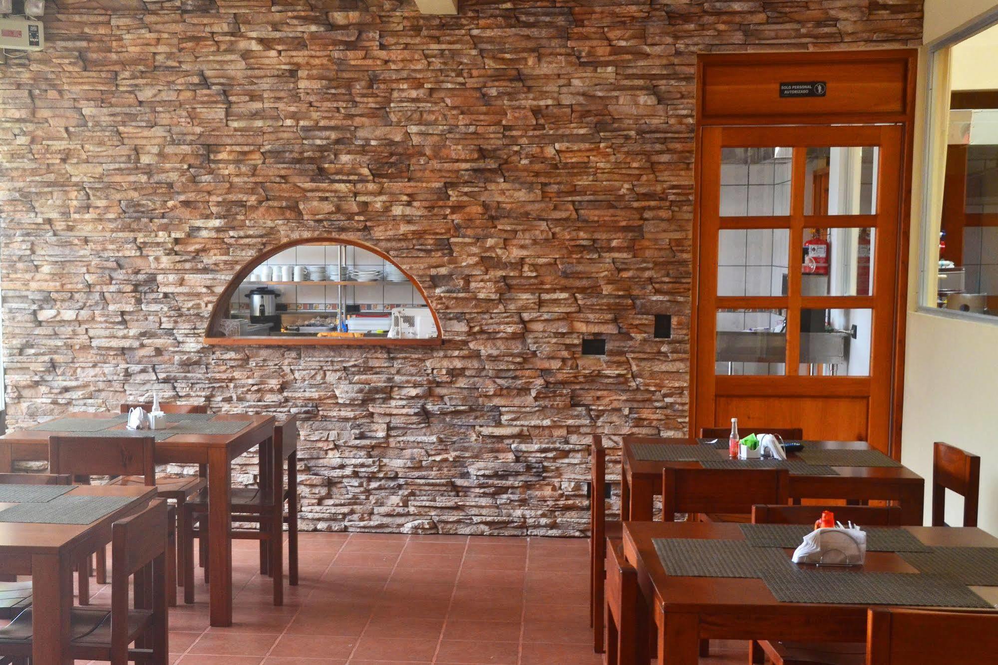 Hotel La Villa Quesada  外观 照片